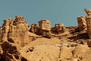 Almaty: Charyn, Kolsai-järvi ja Kuukanjoni – yksityinen kierros