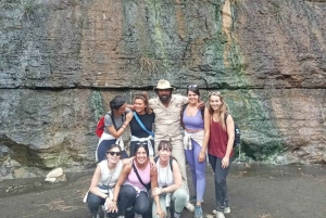 Групповая однодневная экскурсия в заповедник Хеллс-Гейт и к озеру Найваша