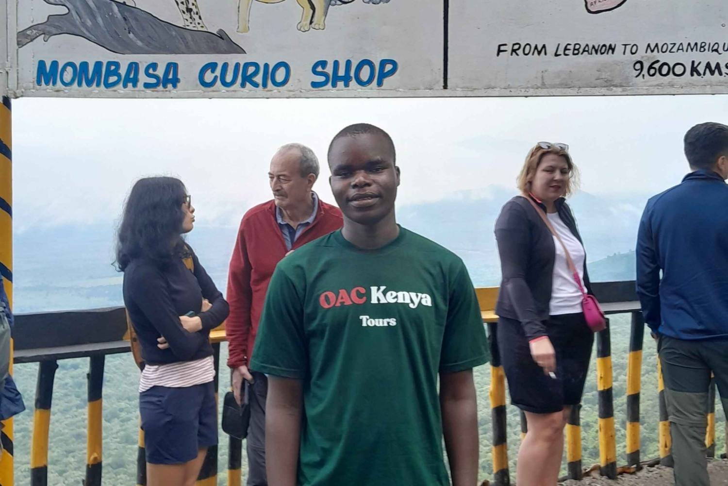 Maasai Market Souvenir Shopping