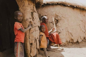 Passeio pela vila tradicional de Maasai