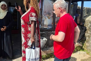 Mombasa efter mörkrets inbrott: Ölprovning och pubrunda