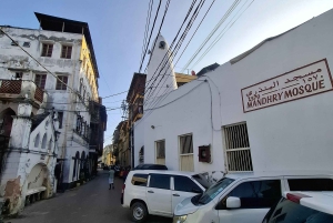 Mombasa efter mörkrets inbrott: Ölprovning och pubrunda