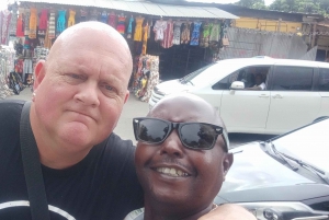 モンバサ：フォート・イエス、旧市街、スパイスマーケット、シヴァ寺院、トゥクトゥクに乗る