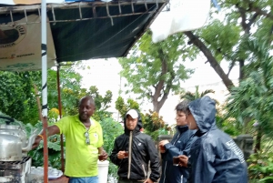 モンバサ：フォート・イエス、旧市街、スパイスマーケット、シヴァ寺院、トゥクトゥクに乗る