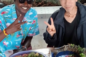 モンバサ：フォート・イエス、旧市街、スパイスマーケット、シヴァ寺院、トゥクトゥクに乗る