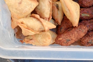 モンバサ：フォート・イエス、旧市街、スパイスマーケット、シヴァ寺院、トゥクトゥクに乗る