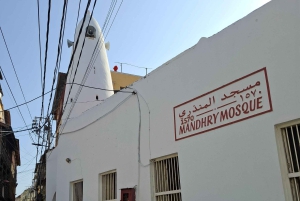 モンバサ：フォート・イエス、旧市街、スパイスマーケット、シヴァ寺院、トゥクトゥクに乗る