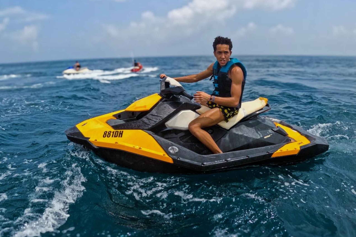 Mombasa : Jet ski le long de la côte