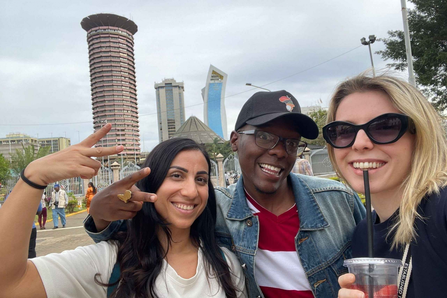 Найроби: историческая и современная пешеходная экскурсия