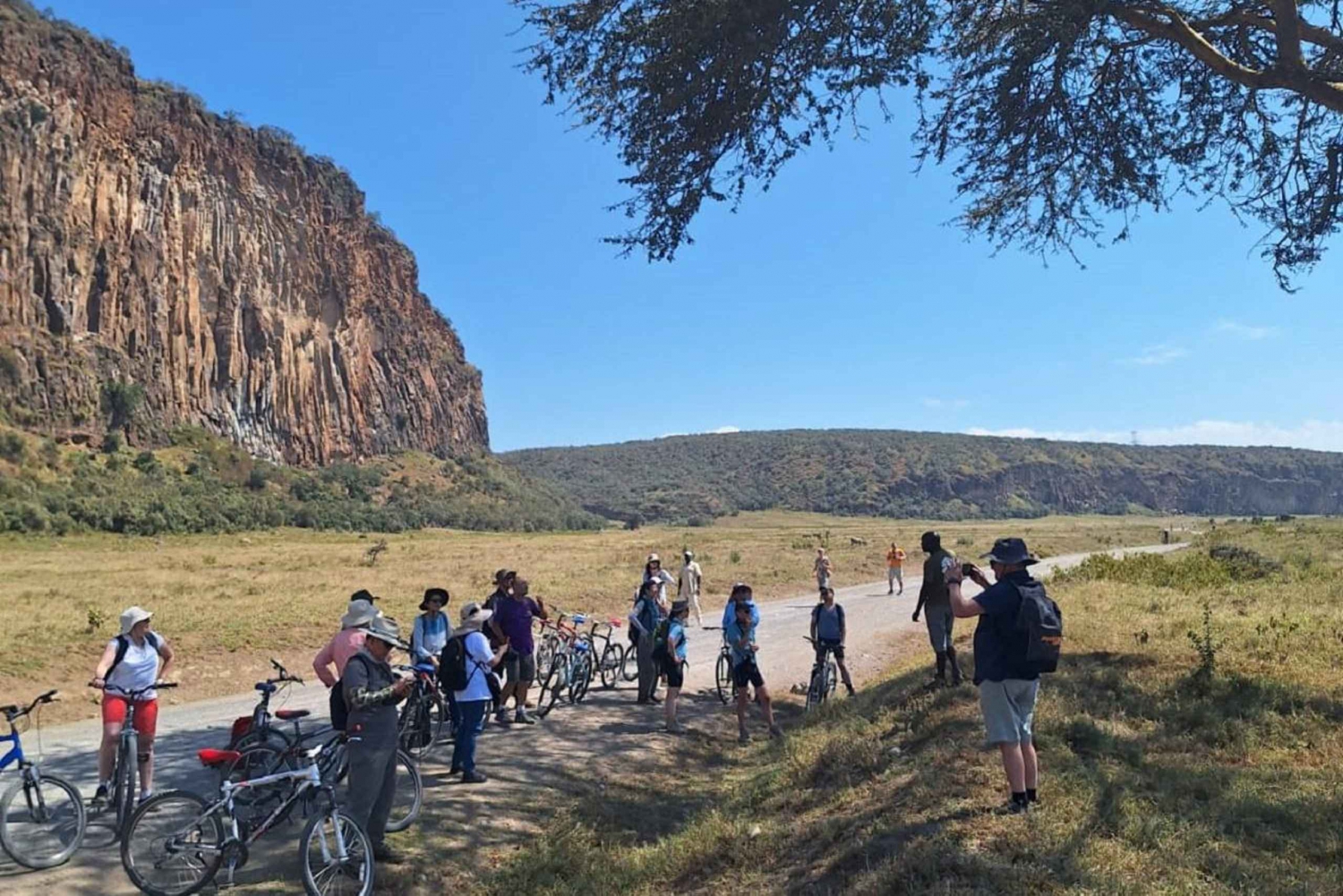 Найроби: однодневная поездка на озеро Найваша и в национальный парк «Врата Ада»