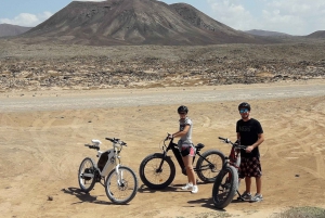 From Corralejo: Fuerteventura E-Bike Tour