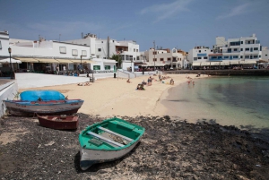 Da Lanzarote: Escursione di un giorno a Fuerteventura e Corralejo