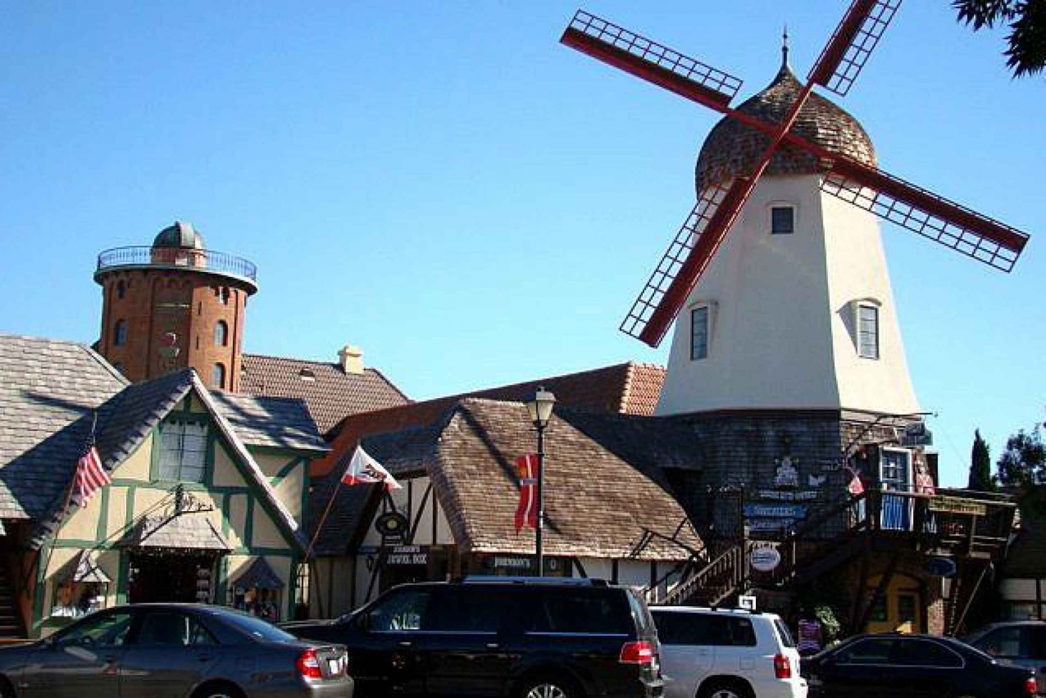 LA: San Francisco, Yosemite, Vegas & Hoover Dam 5-Day Tour