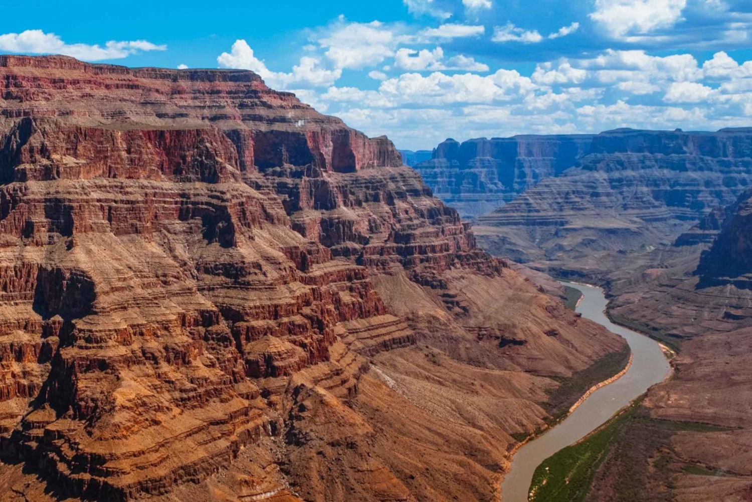 Las Vegasissa: Grand Canyon West Rim Extended Helikopterikierros.