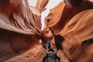 From Las Vegas: Antelope Canyon & Horseshoe Bend Tour