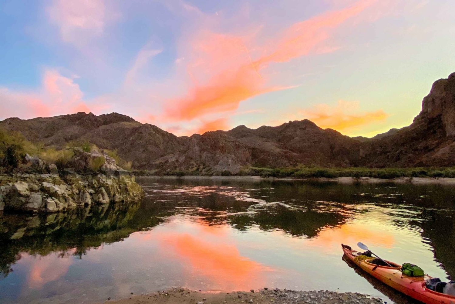 Fra Las Vegas: Black Canyon Twilight Kayak Tour