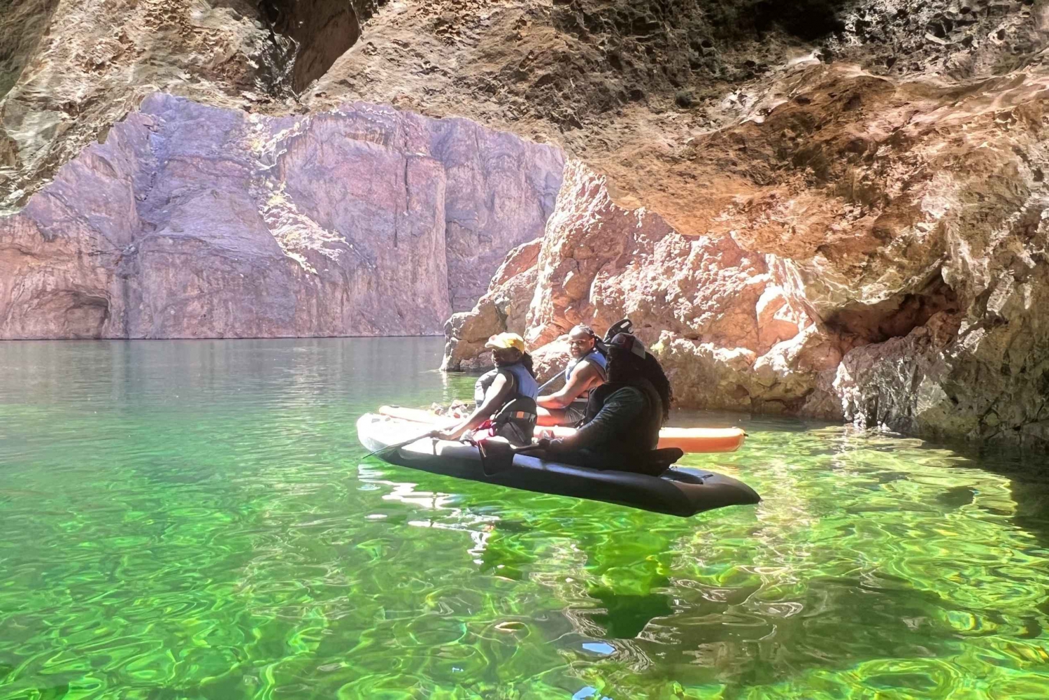 Las Vegas: Halvdagskajakk fra Colorado River til Emerald Cave