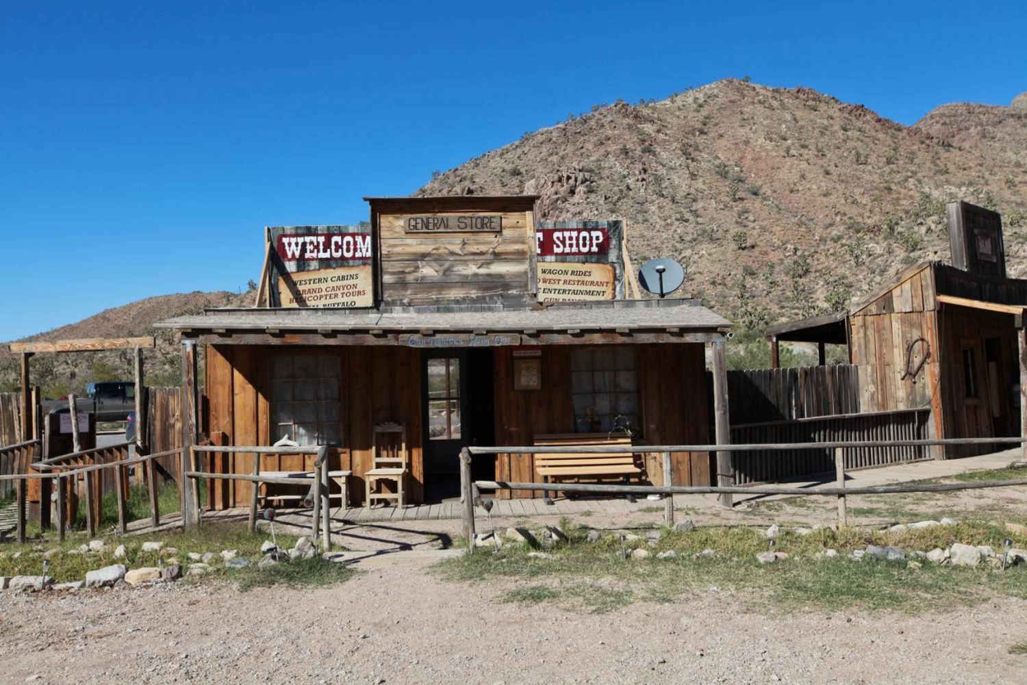 Las Vegas : Visite du Ranch du Grand Canyon avec promenade à cheval/en chariot