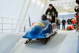 Ryga: przejażdżka bobslejowa i saneczkowa w Siguldzie z transportem z hotelu