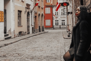 Private Chirstmas Riga Old Town Photoshoot & exploration