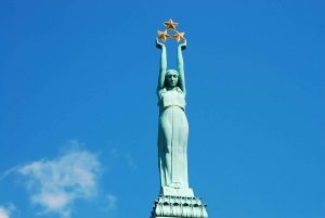 Riga: 1-Day Hop-on Hop-off Grand Bus Tour