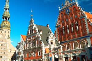 Riga: e-bus tour door de oude stad met audiogids en welkomstdrankje