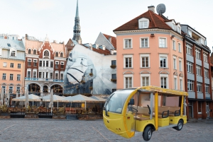 Riga: e-bus tour door de oude stad met audiogids en welkomstdrankje