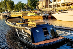 Riga: Private Boat Tour City Canal and Daugava River
