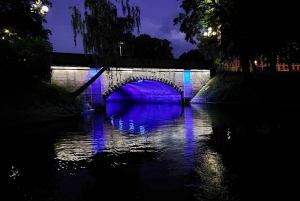 Riga: Private Boat Tour City Canal and Daugava
