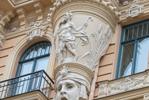 Walking Tour of Riga's Beautiful Art Nouveau Architecture
