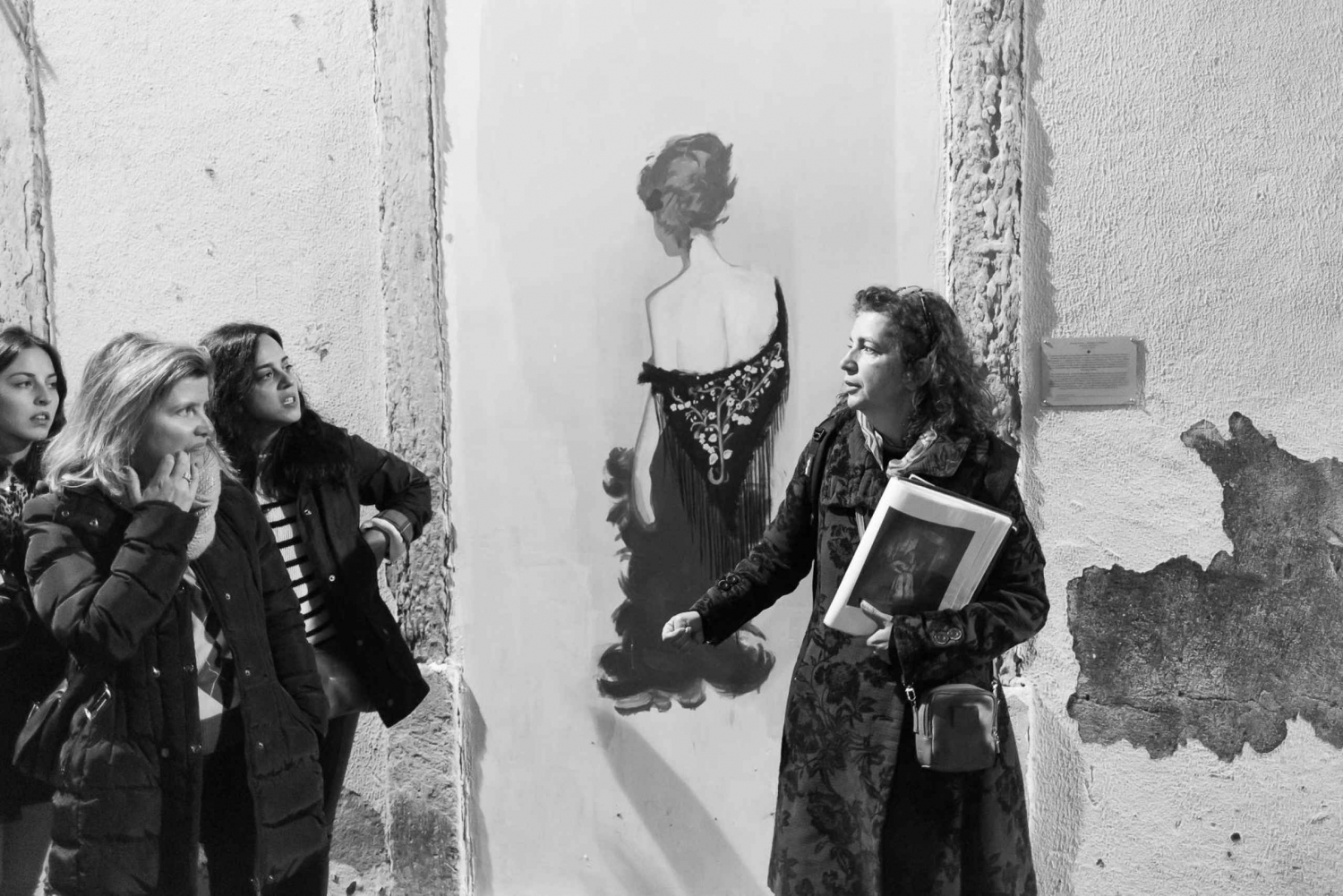 Experience Lisbon's Vibrant Fall Colors