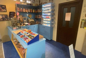 Chatham Historic Dockyard: Call the Midwife Tour