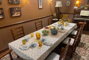 Chatham Historic Dockyard: Call the Midwife Tour