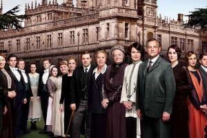 From London: Downton Abbey and Village Coach Tour