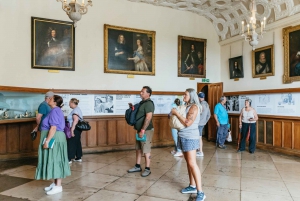 From London: Leeds Castle, Canterbury Cathedral & Dover