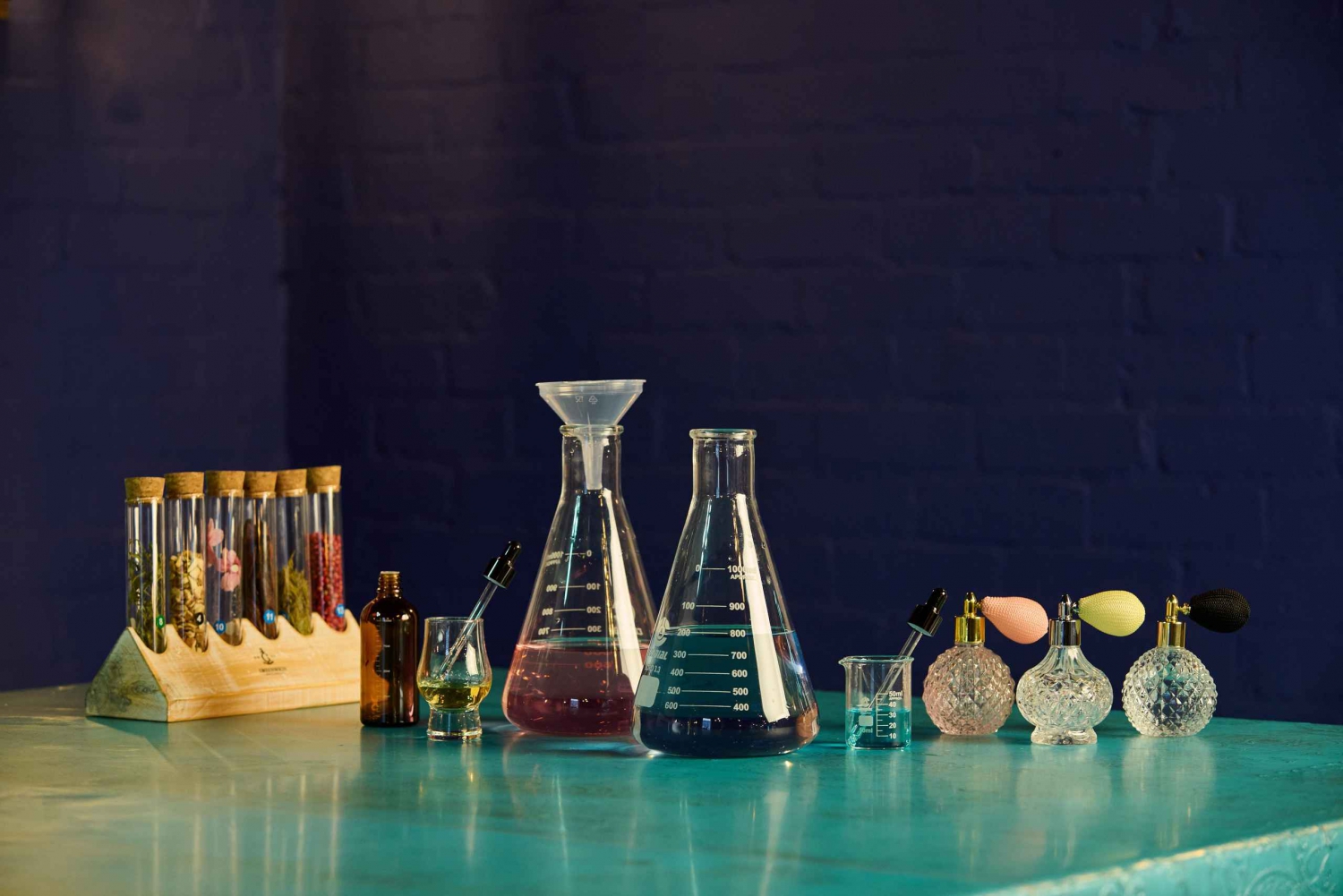 Londra: Workshop 'Crea il tuo Gin' con bottiglia da portare a casa