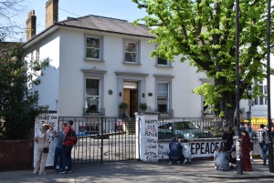 London: Private Beatles Taxi Tour