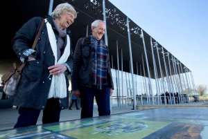 London: Stonehenge, Windsor Castle, Bath, Lacock & Pub Lunch