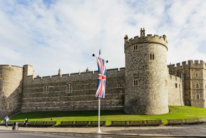 London: Windsor Castle, Stonehenge & Bath Full-Day Tour
