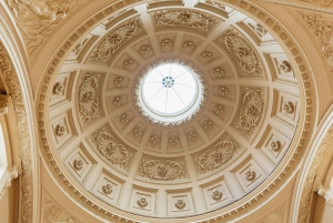 London: Windsor Castle, Stonehenge & Bath Full-Day Tour