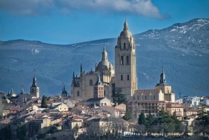 Från Madrid: Avila, Segovia och Toledo privat tur från Madrid