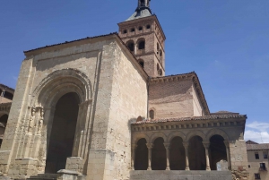 From Madrid: Guided Day Trip to Segovia and Toledo