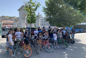 Literary Quarter & Retiro Park Electric Bike Tour