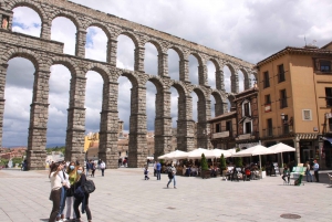 Madrid: Avila and Segovia Day Trip with Tickets to Monuments