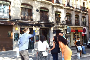 Madrid: Guidet rundvisning på hundrede år gamle restauranter med tapasmiddag