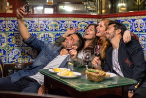 Madrid: Guided Tapas and Wine Tour with Rooftop Views