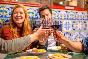 Madrid: Local Tapas and Wine Tour with Drinks & Views