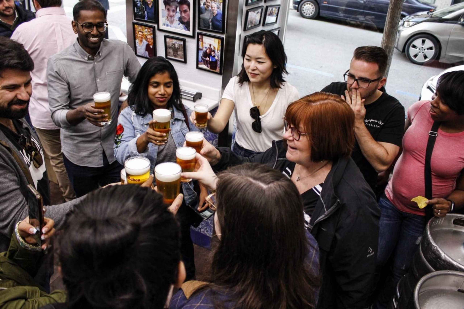 Food & Wine Tour with 10 Tapas & 4 Drinks Included