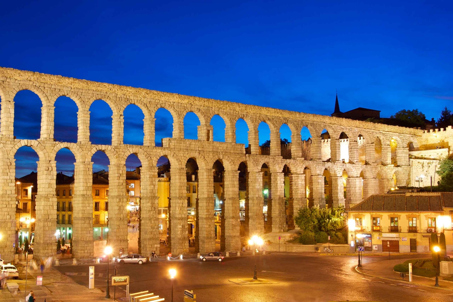 Segovia: Full-Day Tour with Transfer to and from Madrid