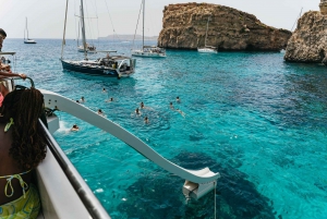 Malta: Gozo & Comino Islands, Blue Lagoon & Seacaves Tour